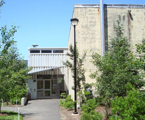 38 Oxford St (behind Northwest Labs)